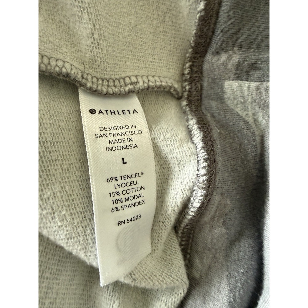 Athleta Women's Lot 2 Sweatshirts Heather Gray /Camo Size Large Pullover Crew - Picture 11 of 12